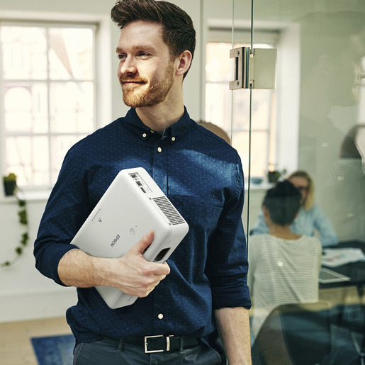 PROYECTOR EPSON CO-W01